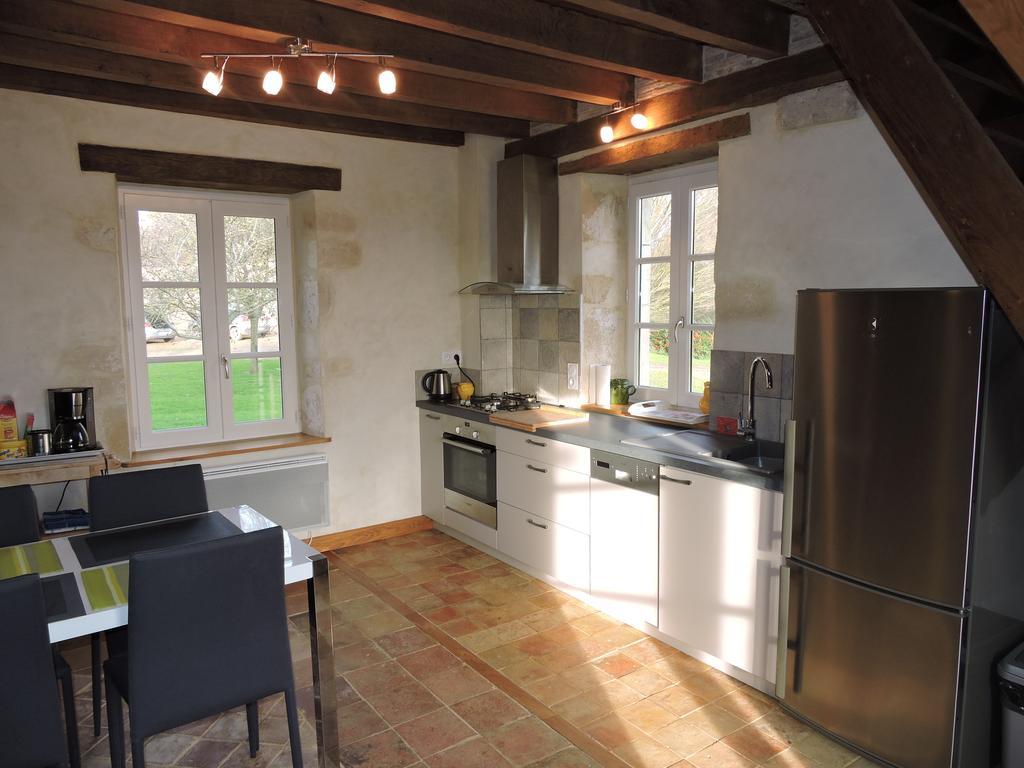 Gîte de La Hertaudière Montbizot Esterno foto