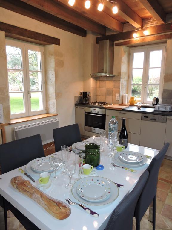 Gîte de La Hertaudière Montbizot Esterno foto