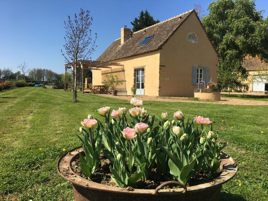 Gîte de La Hertaudière Montbizot Esterno foto